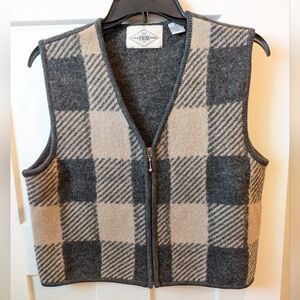 Vintage B. Moss Charcoal Gray And Tan Wool Knit Vest